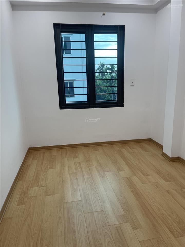 Nhà tựu liệt hoàng liệt hà nội dt 43m2 mt 6,4m giá 6,65 tỷ. nhà 3t 1 tum đủ công năng có chỗ để oto