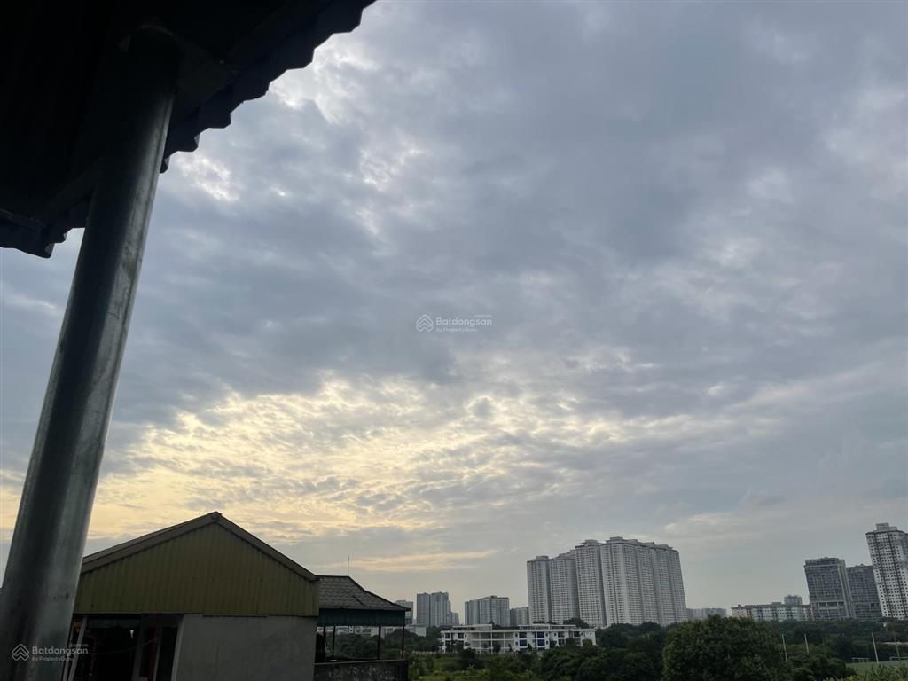 Nhà tựu liệt hoàng liệt hà nội dt 43m2 mt 6,4m giá 6,65 tỷ. nhà 3t 1 tum đủ công năng có chỗ để oto