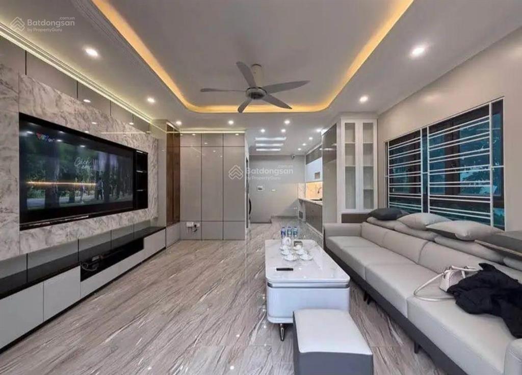 Siêu hiếm tđc sát đh công nghiệphà nộ, phân lô vỉa hè. 70m, 5 tầng, nhỉnh 12 tỷ.