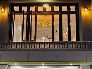 Siêu hiếm tđc sát đh công nghiệphà nộ, phân lô vỉa hè. 70m, 5 tầng, nhỉnh 12 tỷ.