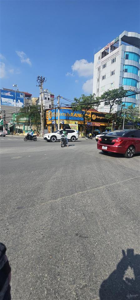 Hiếm có trạm trôi căn góc ngõ thông nhỉnh 3 tỷ