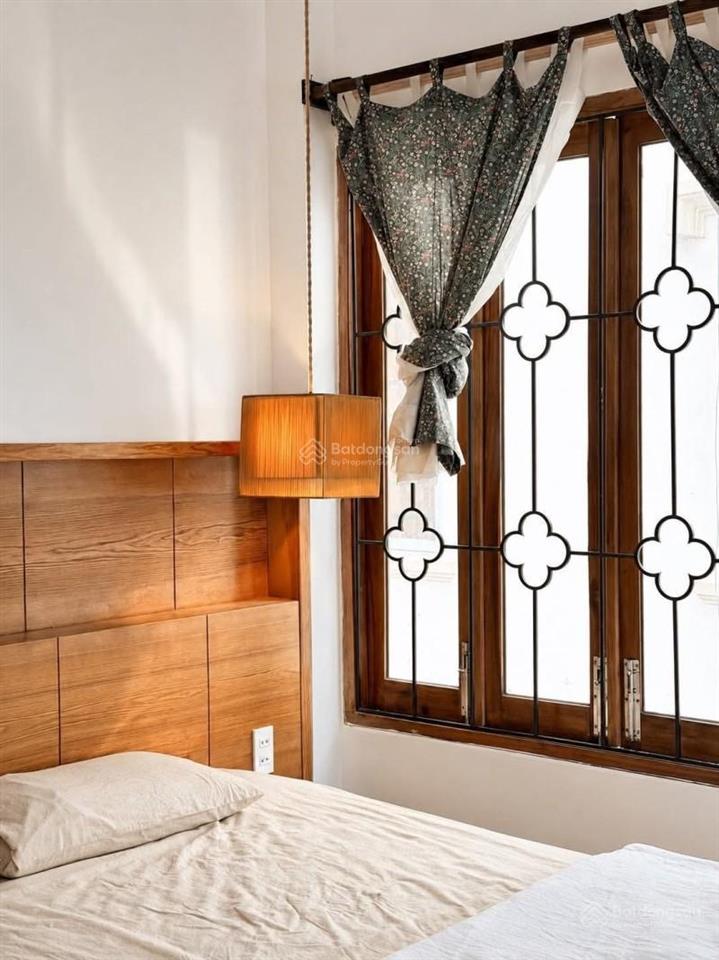 Bán nhà đẹp kd airbnb  2 căn tách riêng biệt, vừa ở vừa cho thuê sẵn dòng tiền  q3 khu trung tâm