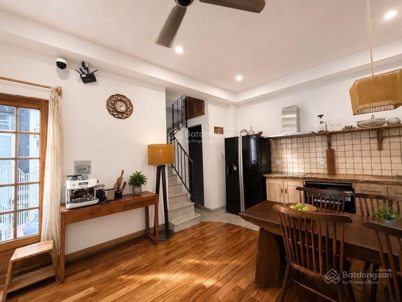 Bán nhà đẹp kd airbnb  2 căn tách riêng biệt, vừa ở vừa cho thuê sẵn dòng tiền  q3 khu trung tâm