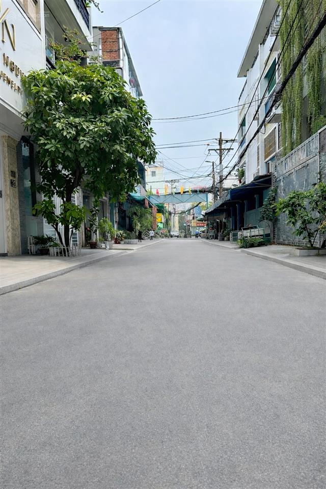 Khu biệt thự cao cấp  cư xá tự do ngay ngã 4 bảy hiền ô tô ngủ nhà thông thoáng  nhà đẹp ở ngay.