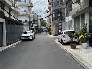 Bán nhà trường chinh  nguyễn hồng đào  ô tô đổ tận cửa nhỉnh 5 tỷ .