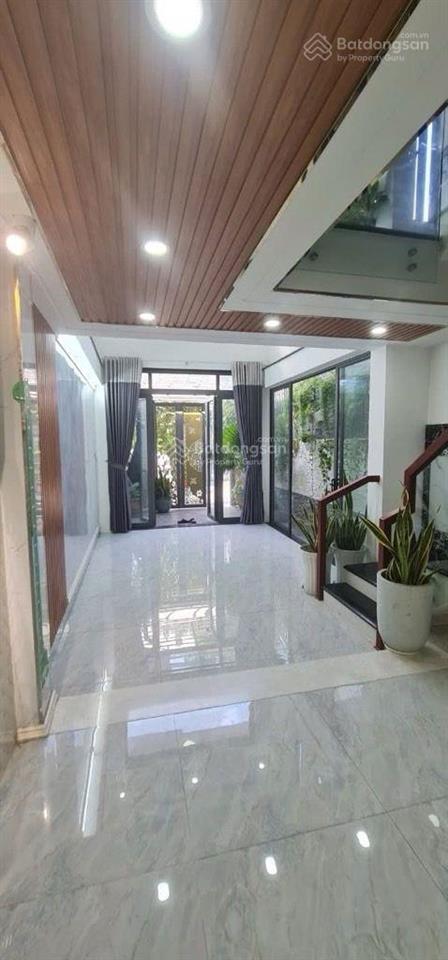 Bán nhà trường chinh  cộng hòa 4,5 x 17  nội thất nhập châu âu cao cấp  sổ sẵn sang tên ngay