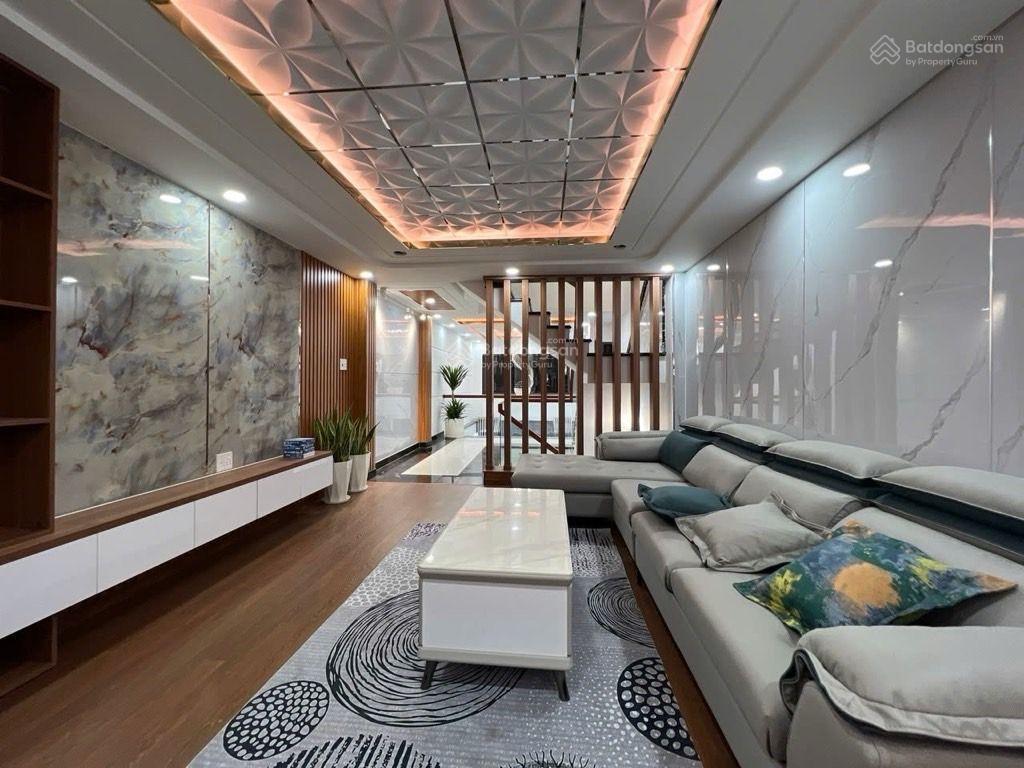 Bán nhà trường chinh  cộng hòa 4,5 x 17  nội thất nhập châu âu cao cấp  sổ sẵn sang tên ngay