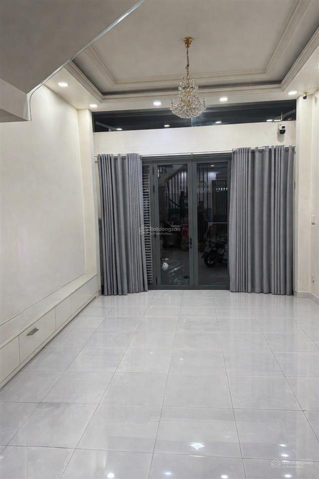 Trung tâm quận 11 khu hiếm bán 186,4m2  ông ích khiêm ngay đầm sen đường 8m ô tô ngủ nhà