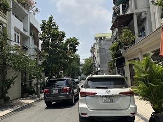 Siêu phẩm 453,5m2 sàn  mặt tiền bàu cát 5 tầng lung linh + thang máy hiện đại garage ô tô .