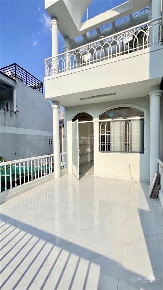 Bán nhà 5 tầng thái phiên  hàn hải nguyên  ô tô ngủ nhà vài bước là quận 10 8 đồng hơn .