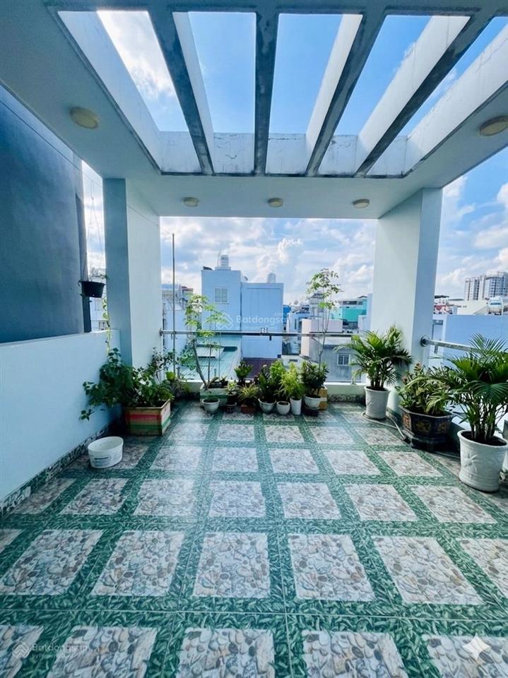 45m2 lê hồng phong đường 8m sạch đẹp  quận 10 chủ nhà thiện chí nhiệt bán 11 đồng hơn .
