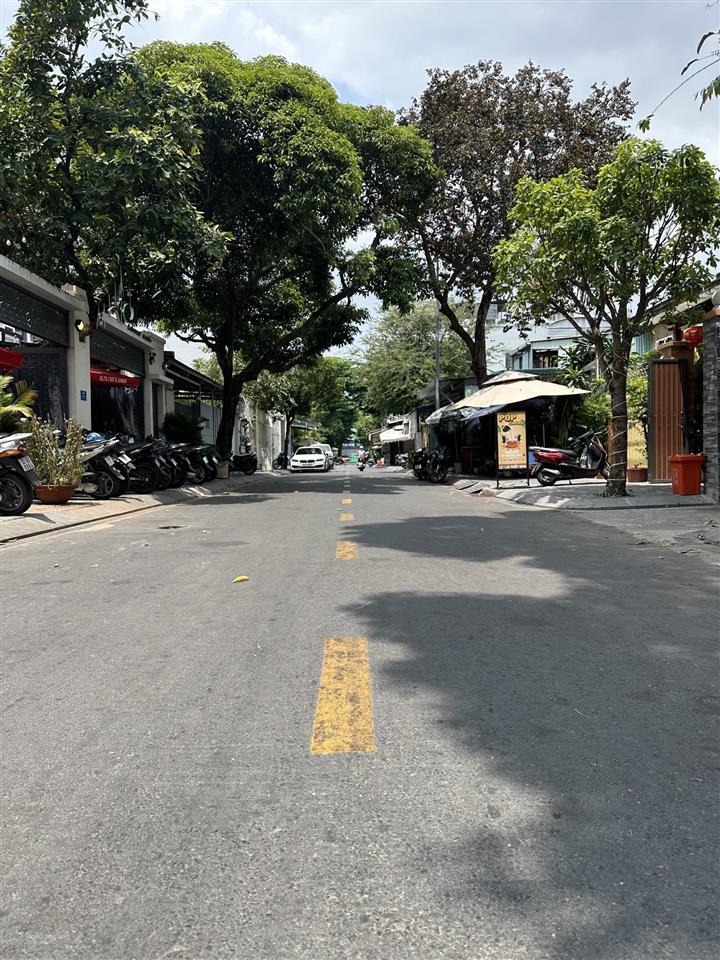 Bán nhà thành mỹ 70m² phường tân hoà ngang lớn 4,5m đẹp  ô tô đổ cửa kts thiết kế
