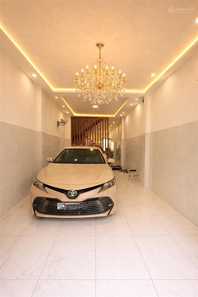 Mặt tiền khuvip bàu cát  đồng đen 4 x 18 vuông vức  vỉa hè cực rộng kinh doanh đẹp.
