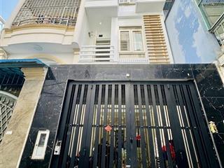 Nhà đẹp quận 10  5 tầng tô hiến thành  thành thái 55m2 vài bước mặt tiền