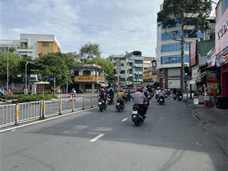 Bán nhà 3 tháng 2  tạ uyên  2 mặt hẻm 8m thông không lộ giới 7 đồng hơn .