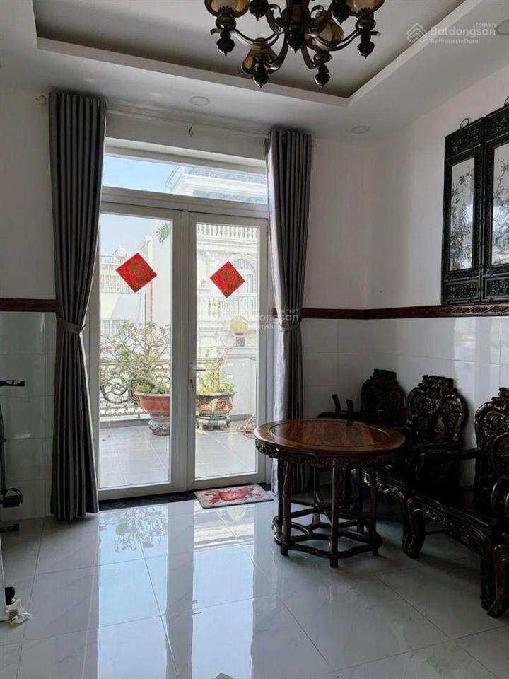 Khu vip cư xá bình thới  mặt tiền cạnh công viên lãnh binh thăng  4 tầng tân cổ điển.