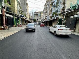 Bán nhà mặt tiền 70m2 kinh doanh sầm uất  thành thái ngay uỷ ban quận 10  nhà đẹp ở ngay .