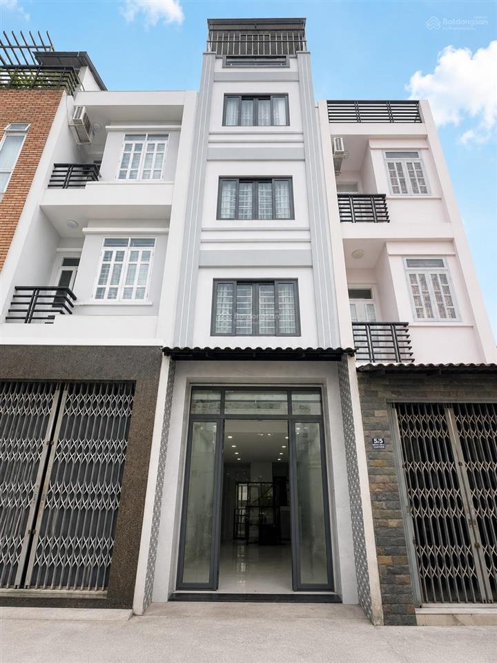 Bán nhà quận 10 cạnh 3 tháng 2  ngay trường học quốc tế việt  úc  5 tầng hiếm ô tô ngủ nhà.