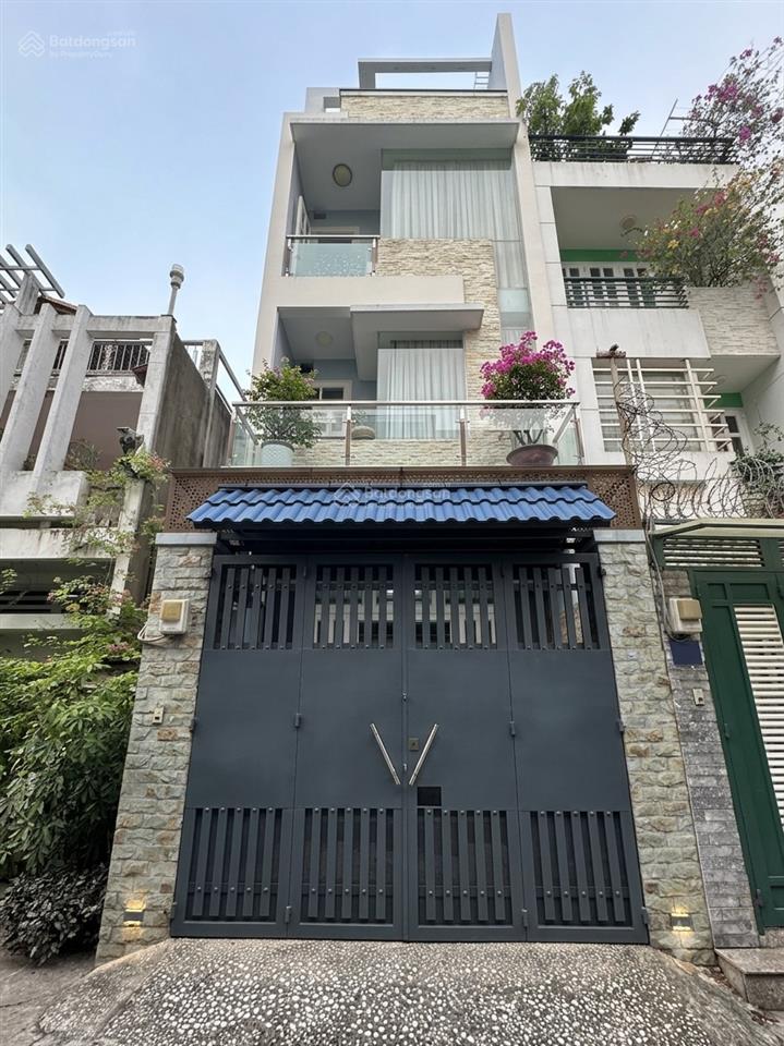 Bán nhà quận 10 ô tô tránh nhau  nở hậu 7,3m vượng lộc  4 tầng hiện đại lung linh.