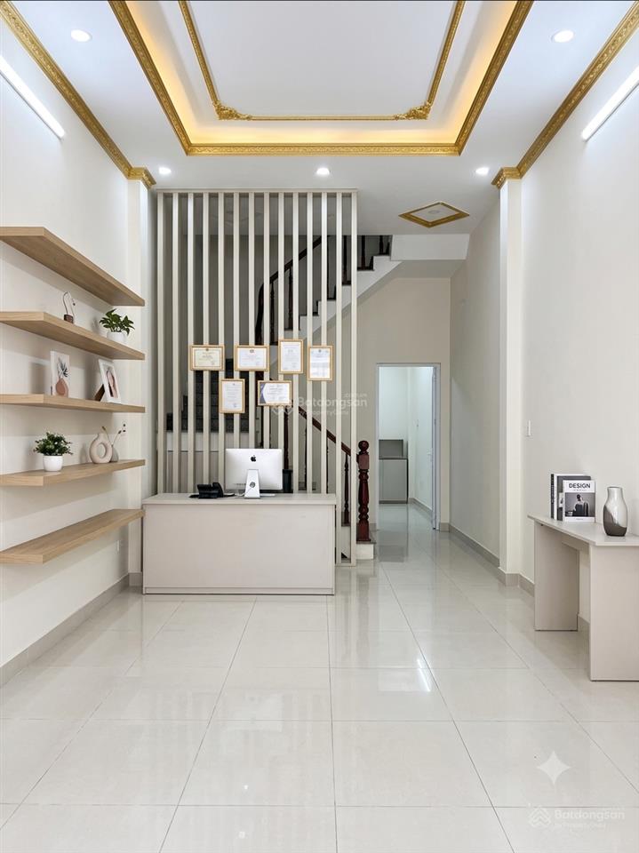 Bán nhà lô góc 2 mặt hẻm ô tô kinh doanh đẹp ngang 6m lớn  vòng xoay lê đại hành.