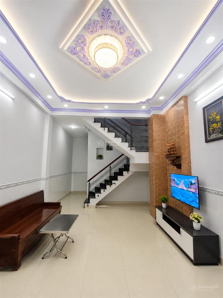 Bán nhà trần mai ninh  khu bàu cát ô tô ngủ nhà  70m² sổ vuông nhà đẹp công chứng ngay.