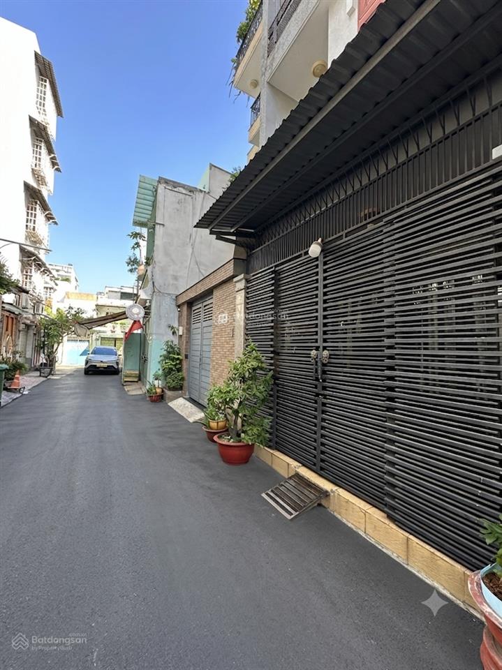Bán nhà trần mai ninh  khu bàu cát ô tô ngủ nhà  70m² sổ vuông nhà đẹp công chứng ngay.