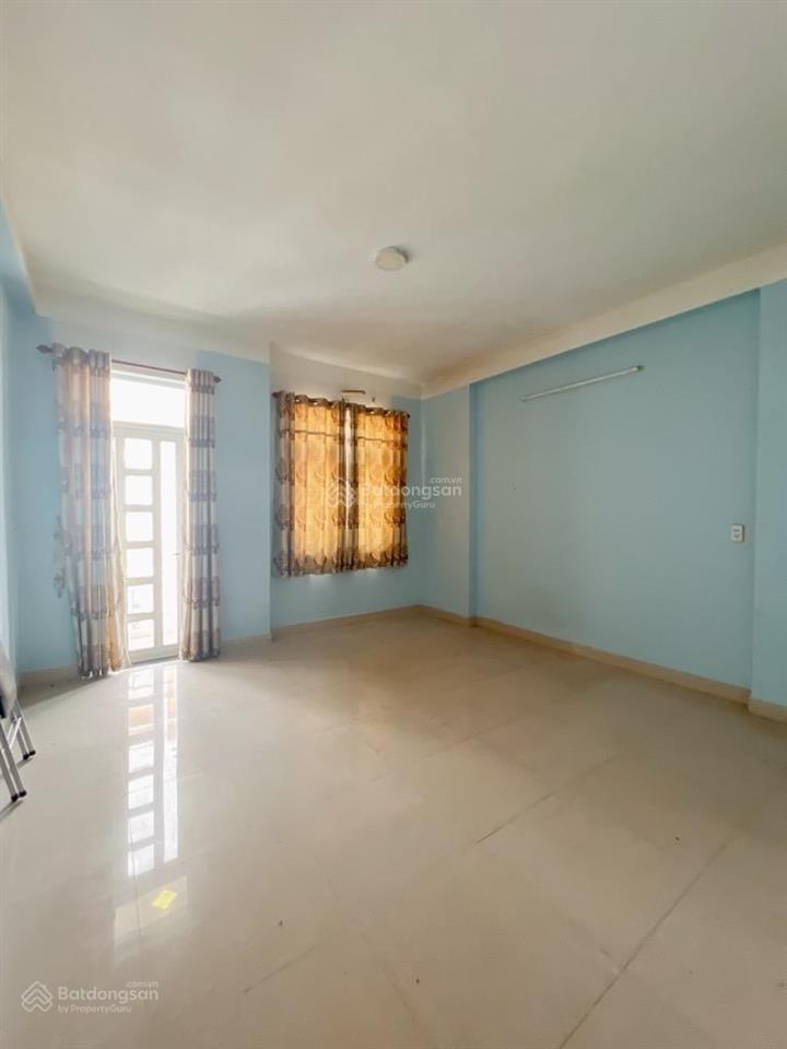 Bán nhà mặt tiền kinh doanh  khu vip bàu cát 4,8 x 14 sổ đẹp nhỉnh 11 tỷ.