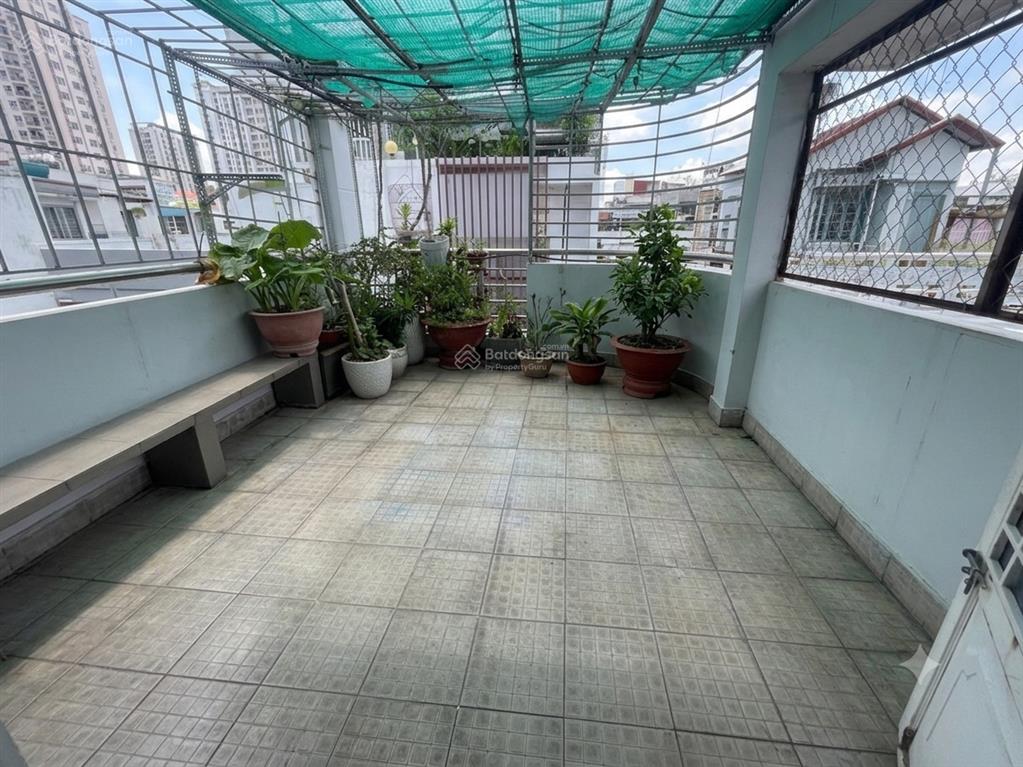 Lạc long quân nhà đẹp 45m2 bề thế  vị trí đẹp ngay phường bảy hiền 5 tầng.