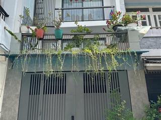 1 ngôi nhà đẹp hiện đại  lạc long quân  ô tô đỗ cửa 50m2 bề thế  tặng nội thất.