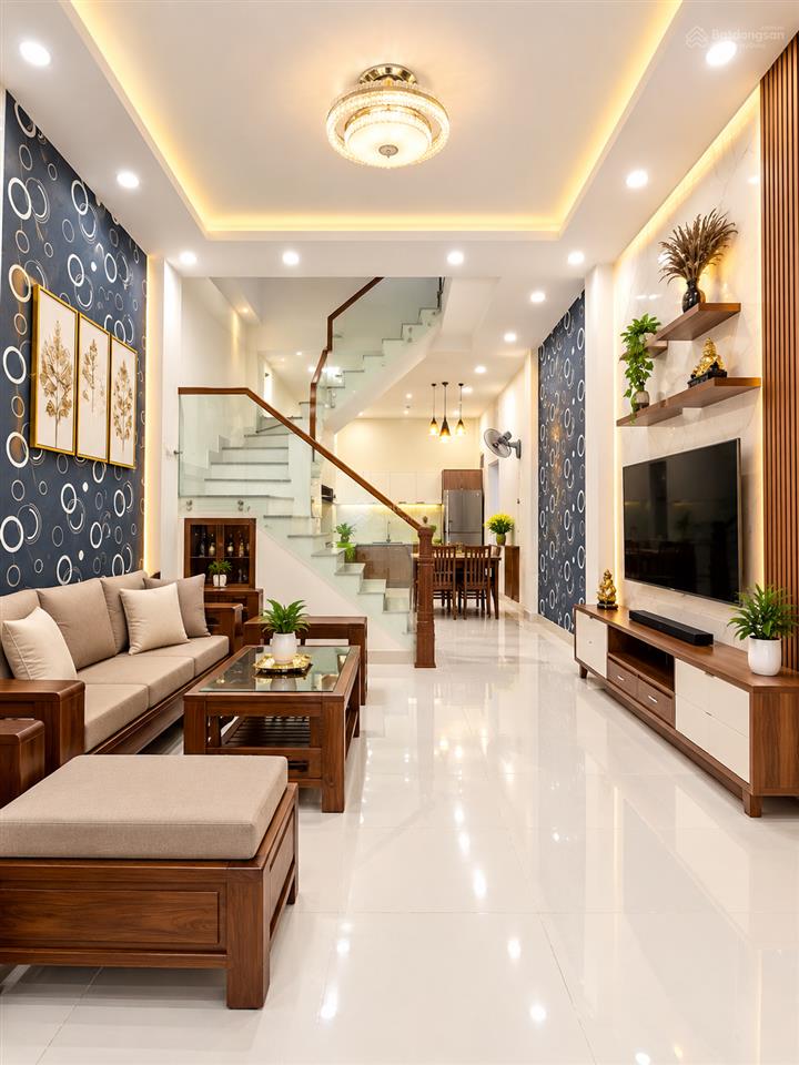 Ngô gia tự 56m2 quận 10 ô tô đổ cửa  ngay bv hòa hảo 4 tầng lung linh nhà mới đẹp.