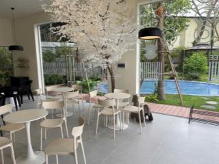 Cho thuê căn góc 2 tầng  đã setup sẵn cafe sân vườn 12tr/tháng. vừa ở, vừa bán cafe thuận lợi