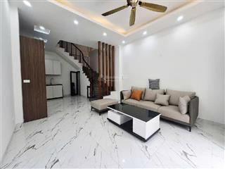 Bán nhà tây tựu, bắc từ liêm, nhà thoáng sáng, nội thất đẹp, ô tô gần, 35m2, 5 tỷ 5