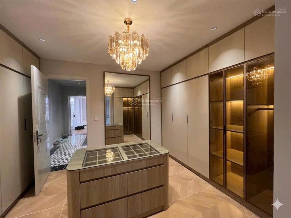 Bán nhà kđt văn phú  hà đông, phân lô 98m² x 5 tầng, view công viên, sẵn nội thất, nhỉnh 20 tỷ.
