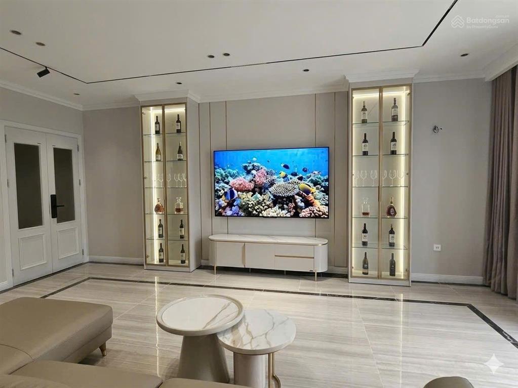 Bán nhà kđt văn phú  hà đông, phân lô 98m² x 5 tầng, view công viên, sẵn nội thất, nhỉnh 20 tỷ.