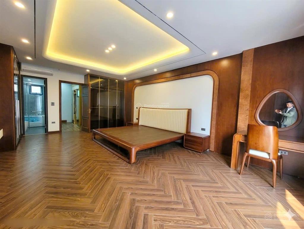Bán nhà kiến hưng hà đông, 65m2 x 5 tầng, phân lô ô tô đỗ cửa, chủ ngộp, siêu đầu tư chỉ hơn 15 tỷ.