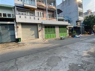 Nhà ql1a, 4 tầng btct ngang khủng 8m, đường xe tải quay đầu, ngay vòng xoay an lạc