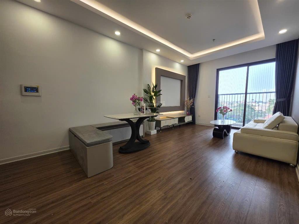 Chính chủ, bán căn hộ 2pn 2wc, diện tích 75m2 tại bình minh garden, long biên, giá chỉ 5.99 tỷ