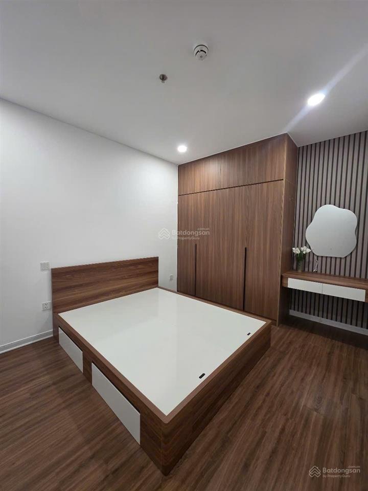 Chính chủ, bán căn hộ 2pn 2wc, diện tích 75m2 tại bình minh garden, long biên, giá chỉ 5.99 tỷ