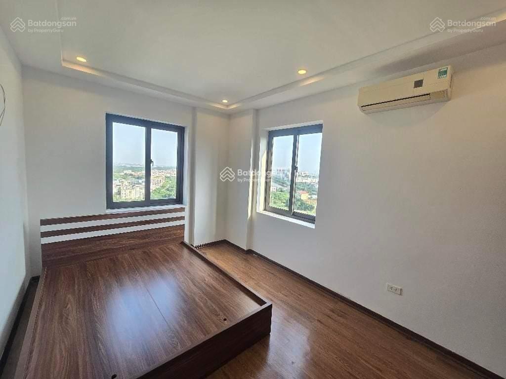 Cần bán cc ruby 82m2, 2n, chung cư việt hưng, căn góc view thoáng, sổ đỏ, giá 5,2 tỷ