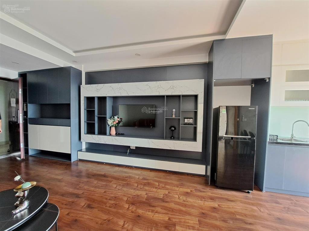 Cần bán cc ruby 82m2, 2n, chung cư việt hưng, căn góc view thoáng, sổ đỏ, giá 5,2 tỷ
