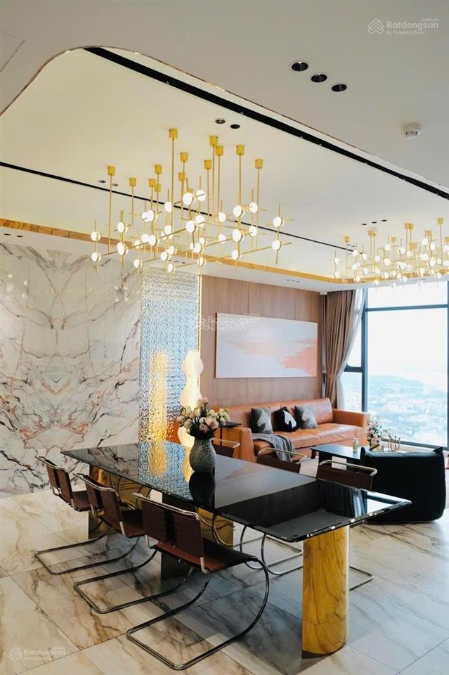 Sở hữu penhouse duplex đẹp nhất long biên, view sông hồng, diện tích 212m2, giá chỉ 19.2 tỷ