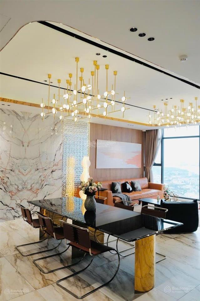 Sở hữu penhouse duplex đẹp nhất long biên, view sông hồng, diện tích 212m2, giá chỉ 19.2 tỷ
