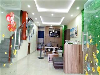 Chủ cần tiền bán gấp liền kề xuân phương 82m,5 tầng,2 thoáng,ô tô tránh vỉa hè đá bóng đang kinh do