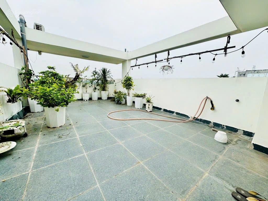 Hiếm! nhà phố 4 tầng diện tích lớn 96m2 chủ xây tâm huyết dọn vào ở ngay