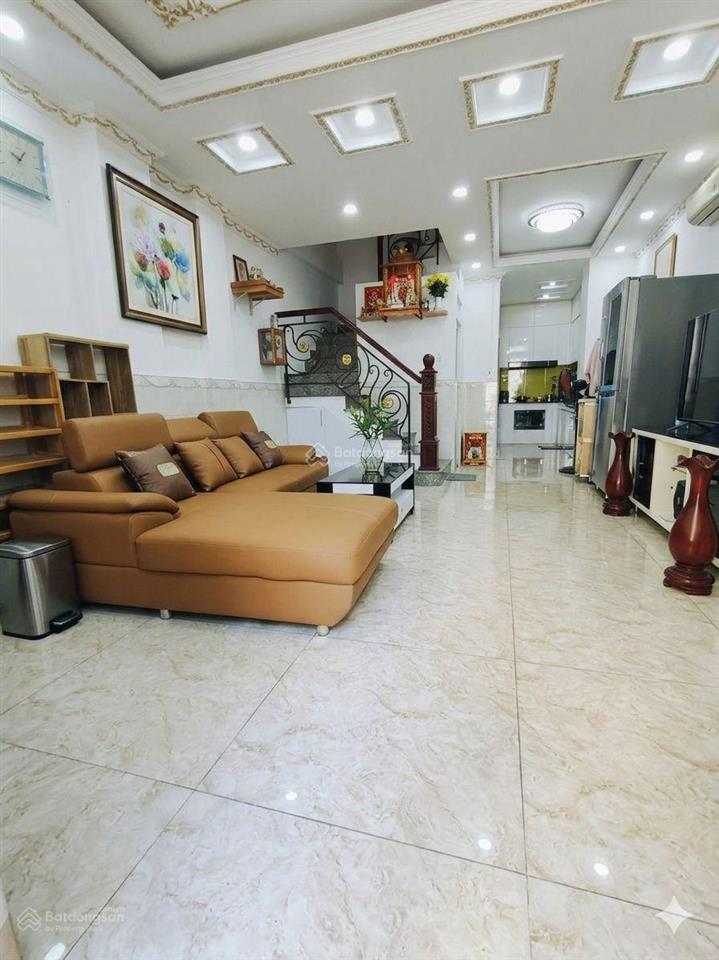 Mặt tiền kdc đồng bộ bùi minh trực  4 tầng  4x13m  chỉ hơn 9 tỷ