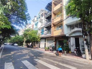 Bán nhà mặt hẻm âu dương lân  3 tầng  98m2 { ngang 4.6m }  chỉ hơn 9 ty