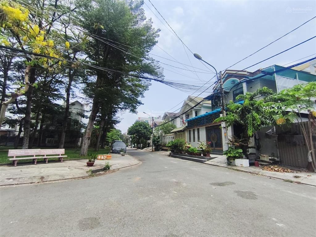 Nhà cấp 4 diện tích lớn 180m2 chỉ sáu tỷ  gần bến xe q.8.