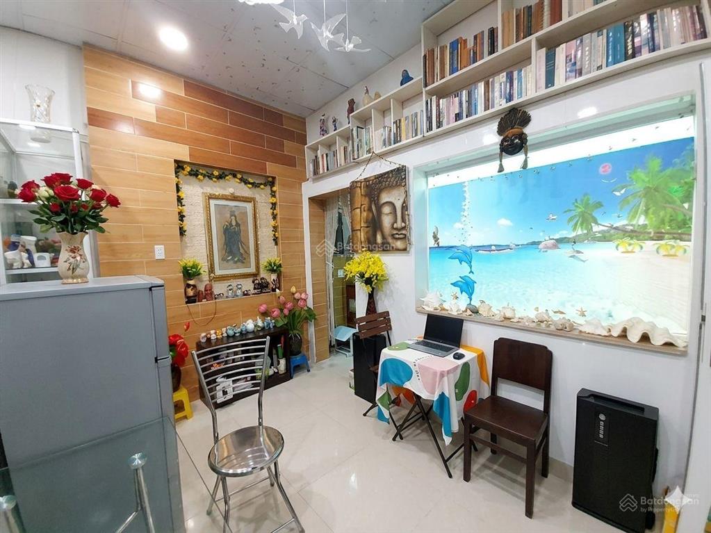 Nhà rộng diện tích to  không qh lg, 132m2, 7 phòng mà chỉ hơn 7 tỷ
