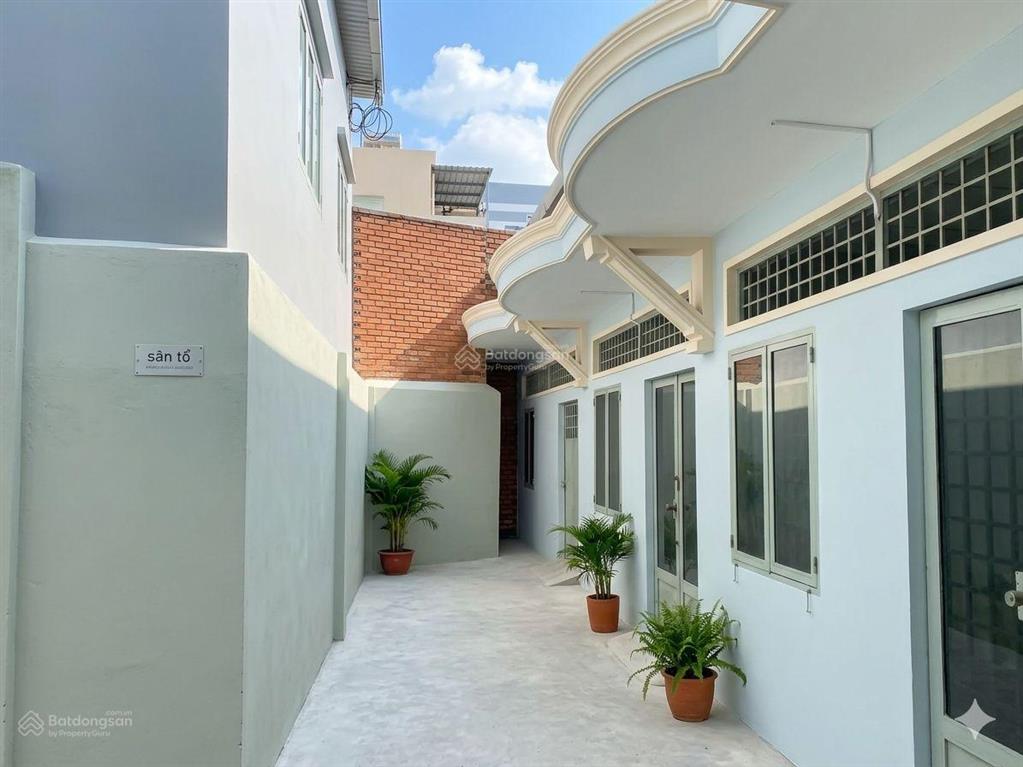 Bán đất tặng dãy trọ cấp 4 sát cầu chà và  360m2 ngang 20m nở hậu tài lộc  chỉ hơn 17 tỷ