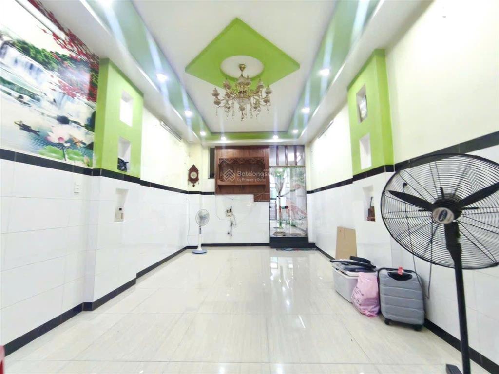 Nhà mặt tiền kdc bình hưng  4 tầng ngang 4x24m  hơn 9 tỷ